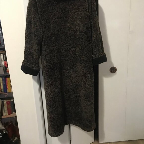 Ladies Black And Brown Hooded Reversible Coat Size Medium - Picture 4 of 6